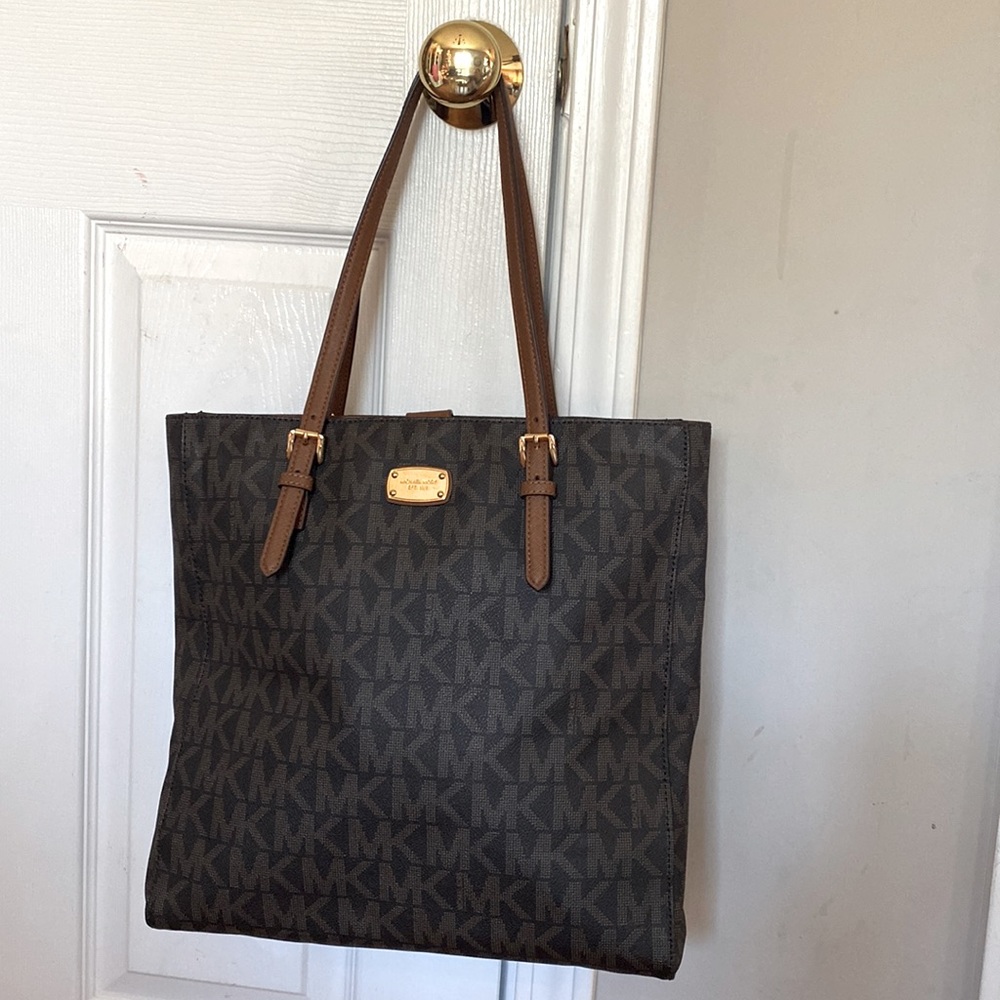 Michael Kors Jet Set Travel Large Logo Tote Brown/Tan Gold Hardware EUC